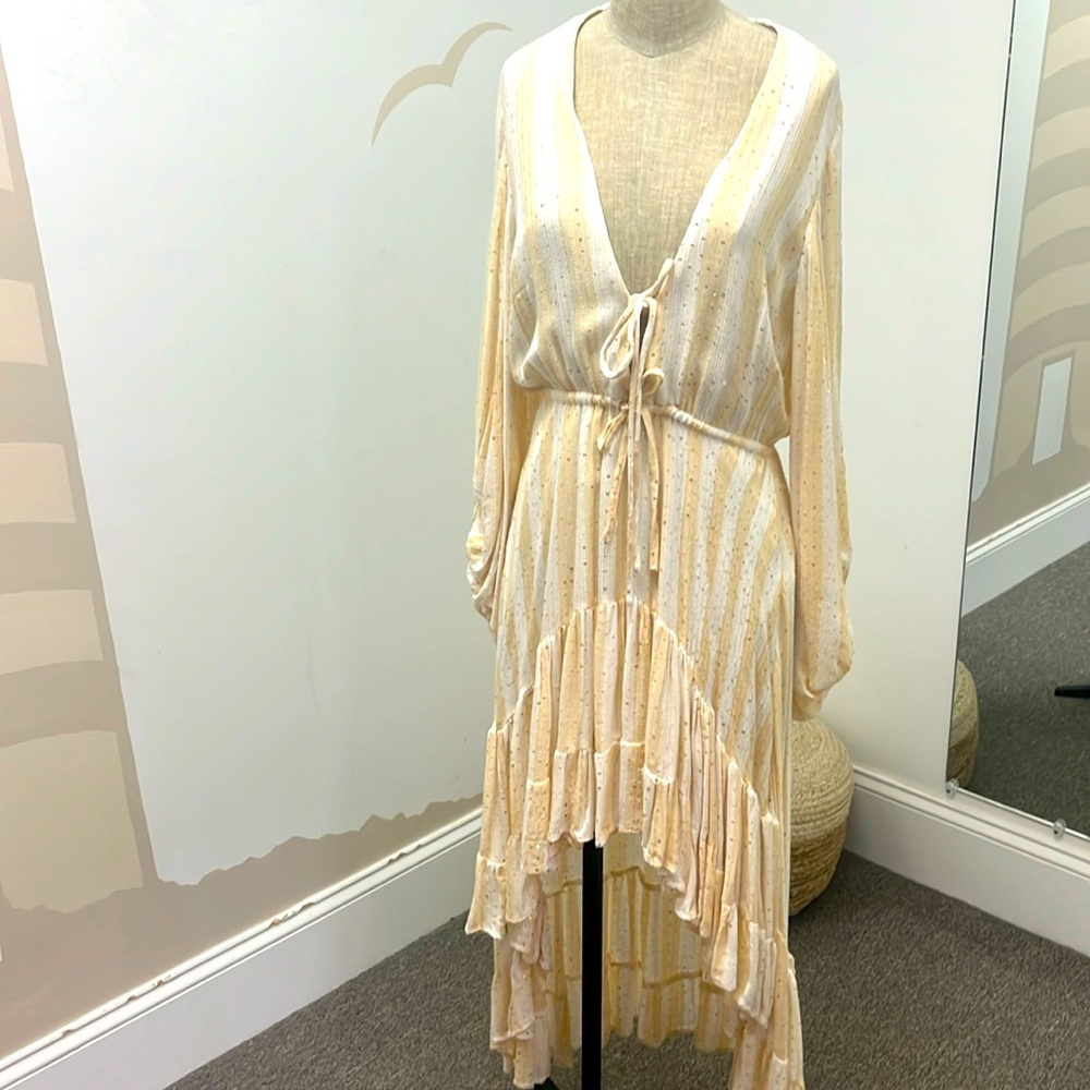 NWT sundress high/low coverup.